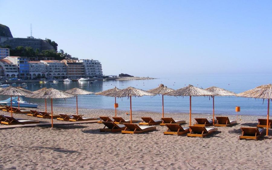 beach rafailovici